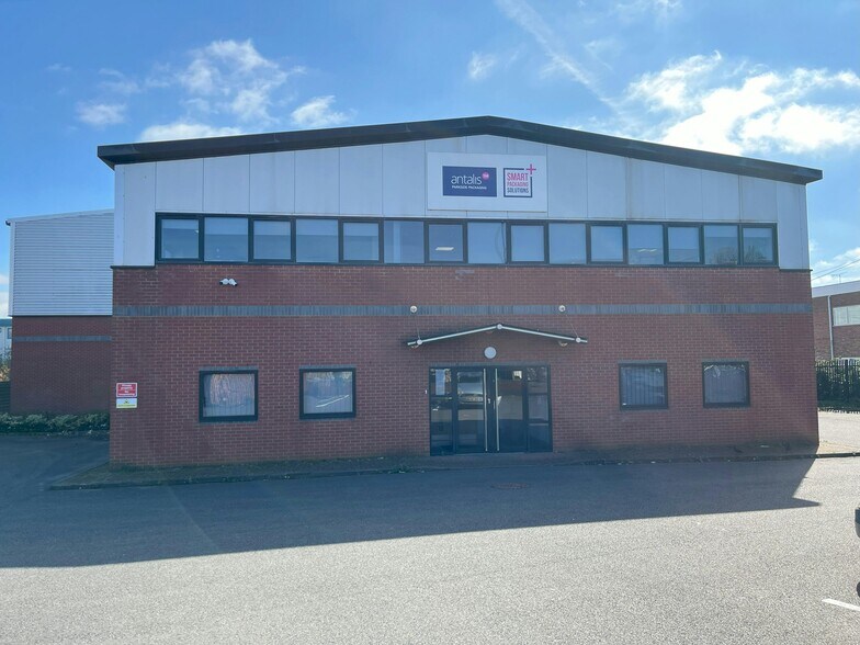 Willenhall Lane, Coventry en venta - Foto del edificio - Imagen 3 de 3