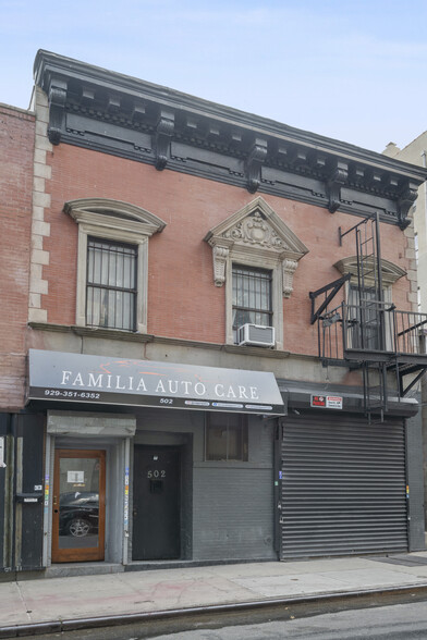 500-502 E 167th St, Bronx, NY en venta - Foto del edificio - Imagen 2 de 9