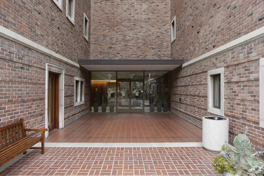 1000 S Fremont Ave, Alhambra, CA en alquiler - Foto del edificio - Imagen 2 de 20