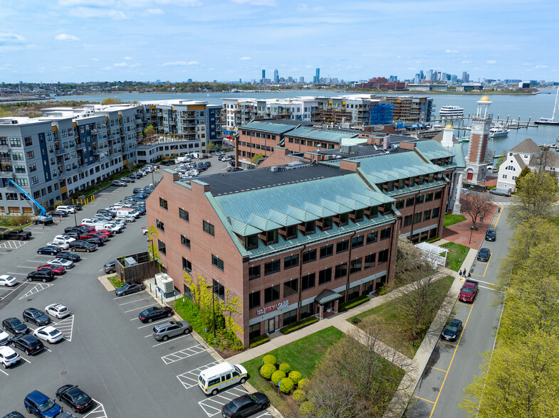 500 Victory Rd, Quincy, MA en alquiler - Foto del edificio - Imagen 2 de 5