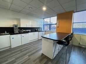 9 Dewsbury Rd, Leeds en alquiler Foto del interior- Imagen 1 de 5