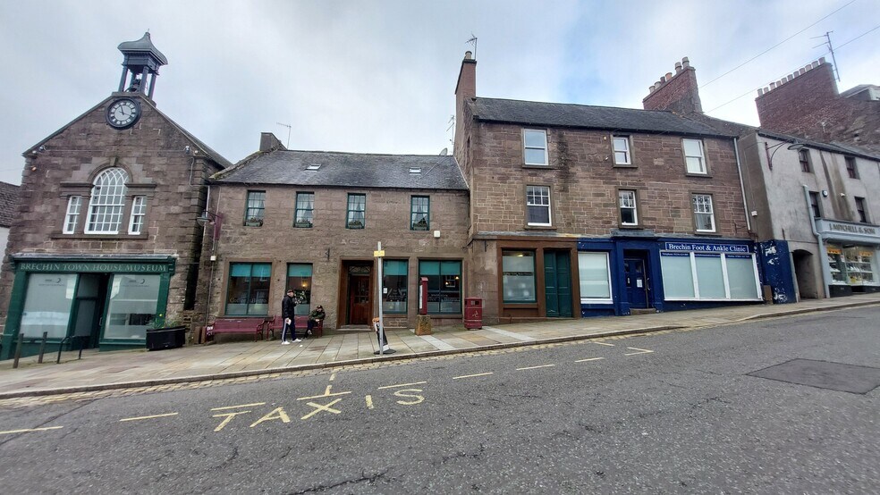 26-28 High St, Brechin en venta - Foto del edificio - Imagen 2 de 3