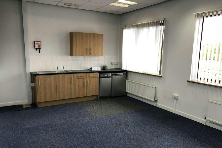 2 Wenman Rd, Thame en alquiler - Foto del edificio - Imagen 3 de 8