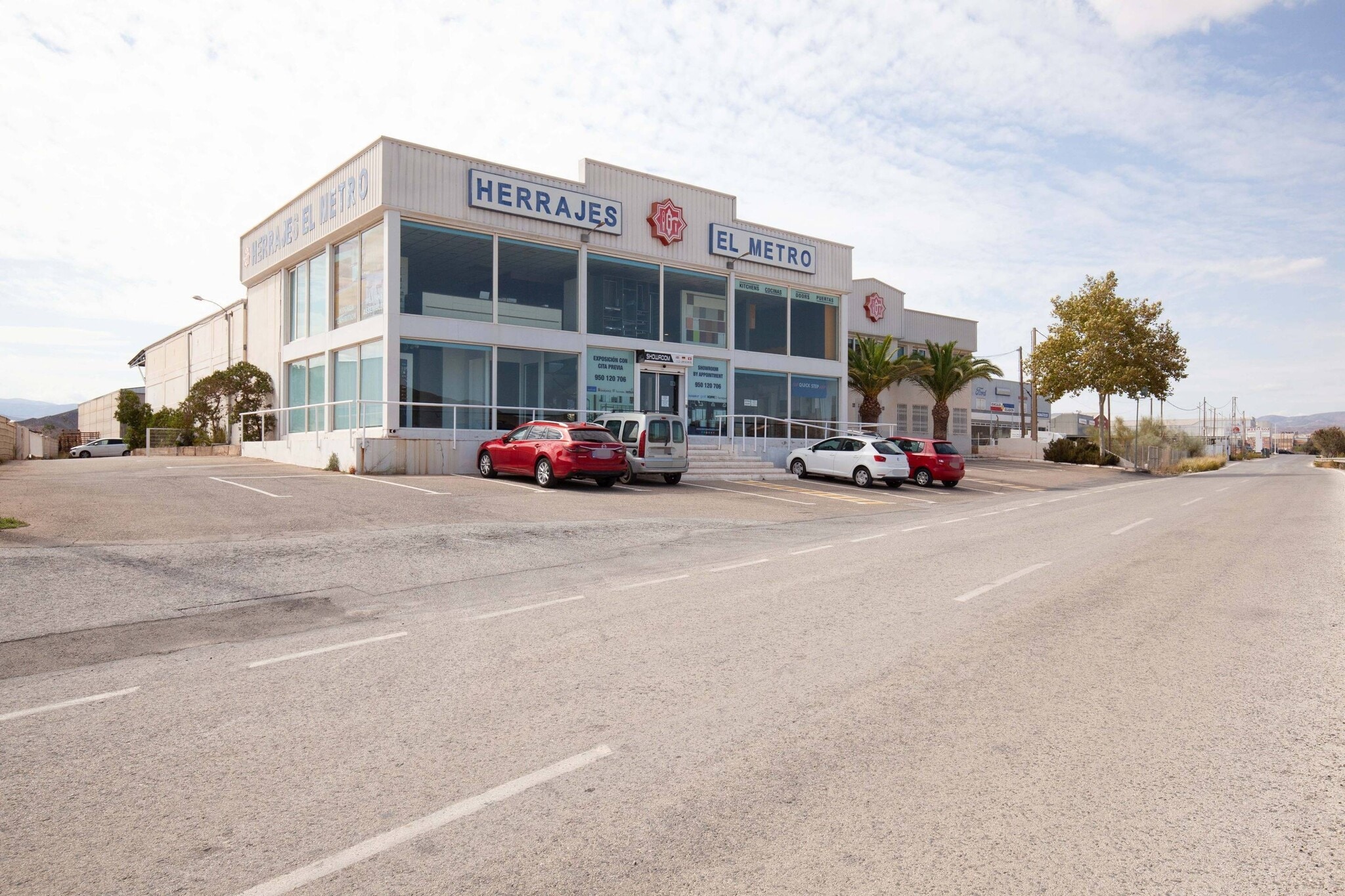 Nave en Albox en venta Foto del edificio- Imagen 1 de 100