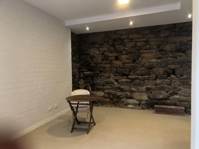 Local en Santiago de Compostela, La Coruna en alquiler - Foto del interior - Imagen 3 de 11