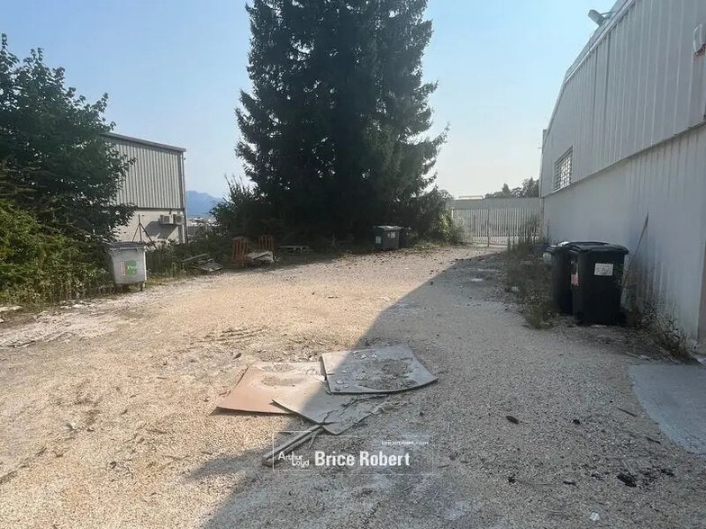 Flex en Voiron en alquiler - Foto del edificio - Imagen 2 de 4