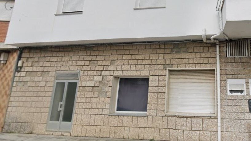 Local en Toral de los Vados, León en venta - Foto del edificio - Imagen 1 de 2