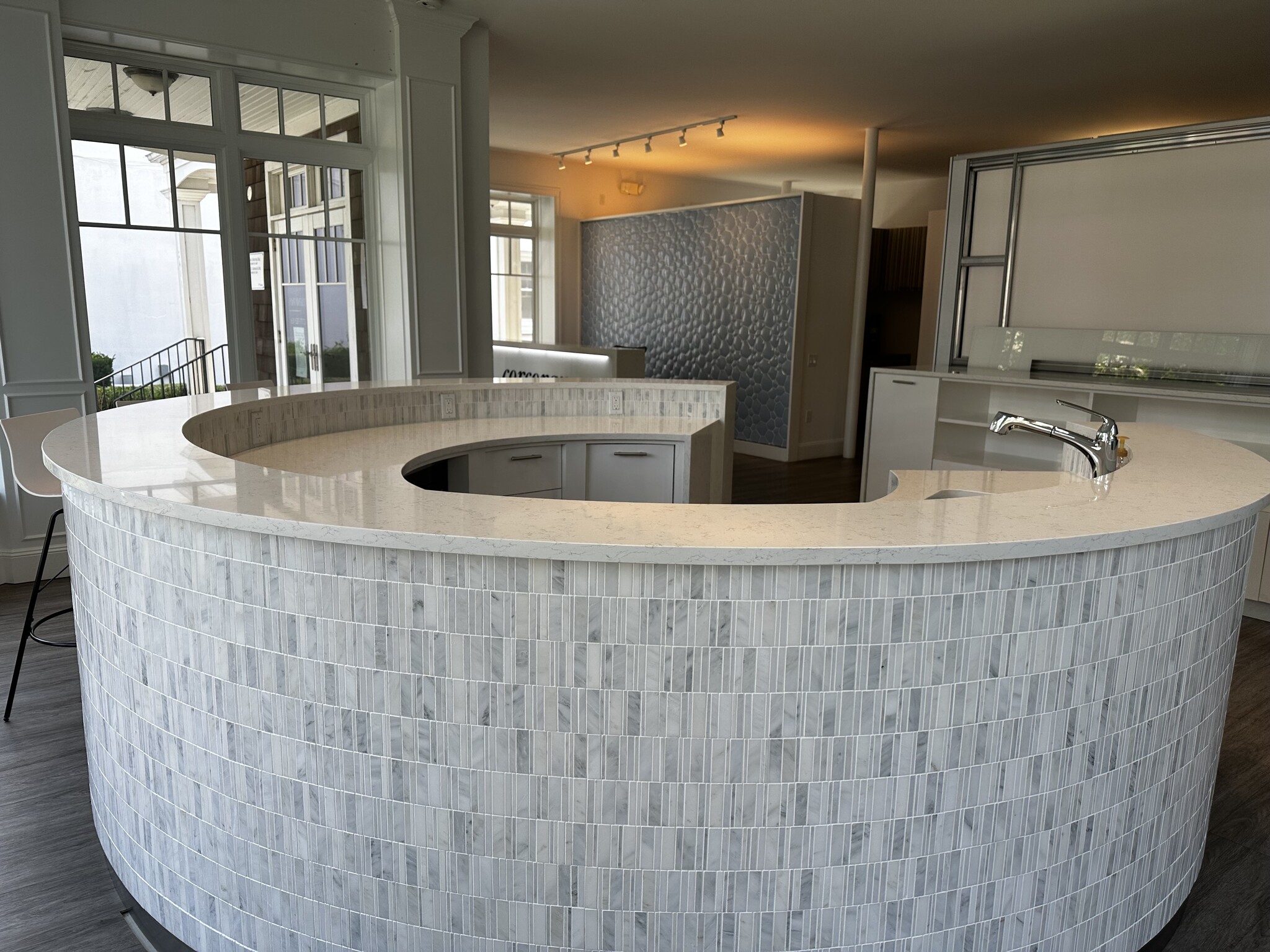 2411 Montauk Hwy, Bridgehampton, NY en alquiler Foto del interior- Imagen 1 de 8