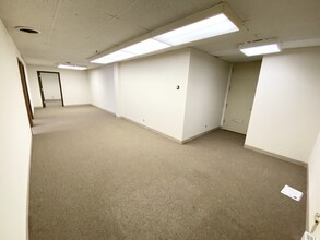 6200 N Hiawatha Ave, Chicago, IL en alquiler Foto del interior- Imagen 2 de 5