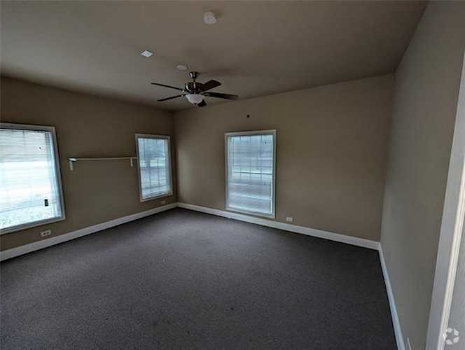 1123 W Abram St, Arlington, TX en alquiler - Foto del interior - Imagen 3 de 5