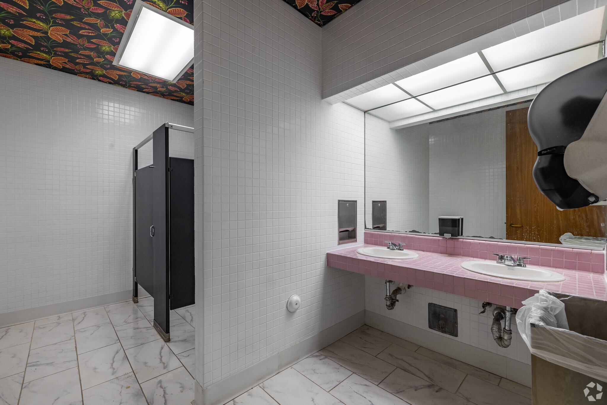 1225 W 190th St, Gardena, CA en alquiler Foto del interior- Imagen 1 de 2