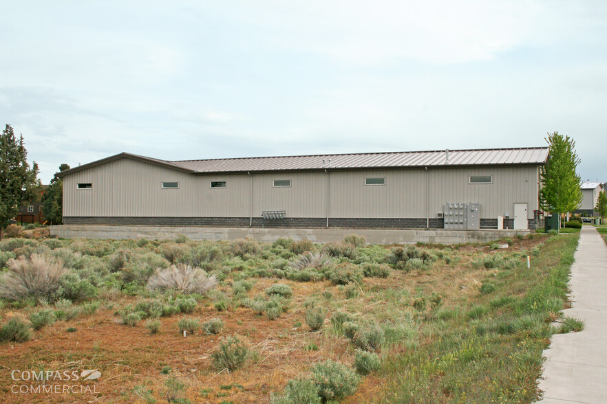 63004 NE 18th St, Bend, OR en alquiler - Foto del edificio - Imagen 3 de 9