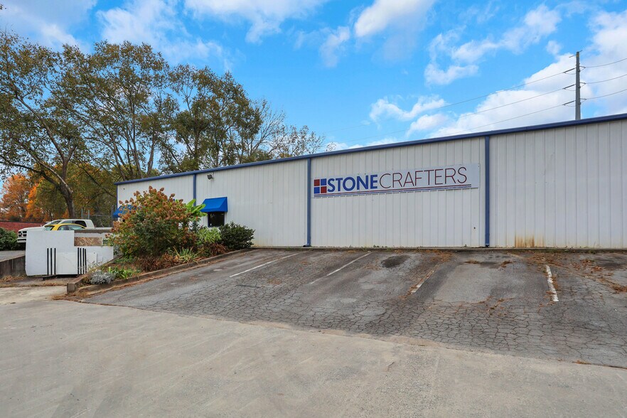 1385 English St NW, Atlanta, GA en venta - Foto del edificio - Imagen 2 de 31