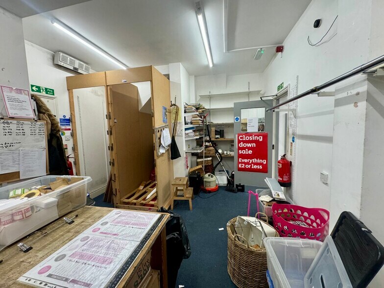 22 High St, Rushden en alquiler - Foto del edificio - Imagen 3 de 4