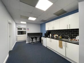45 Tallon Rd, Brentwood en alquiler Foto del interior- Imagen 2 de 4