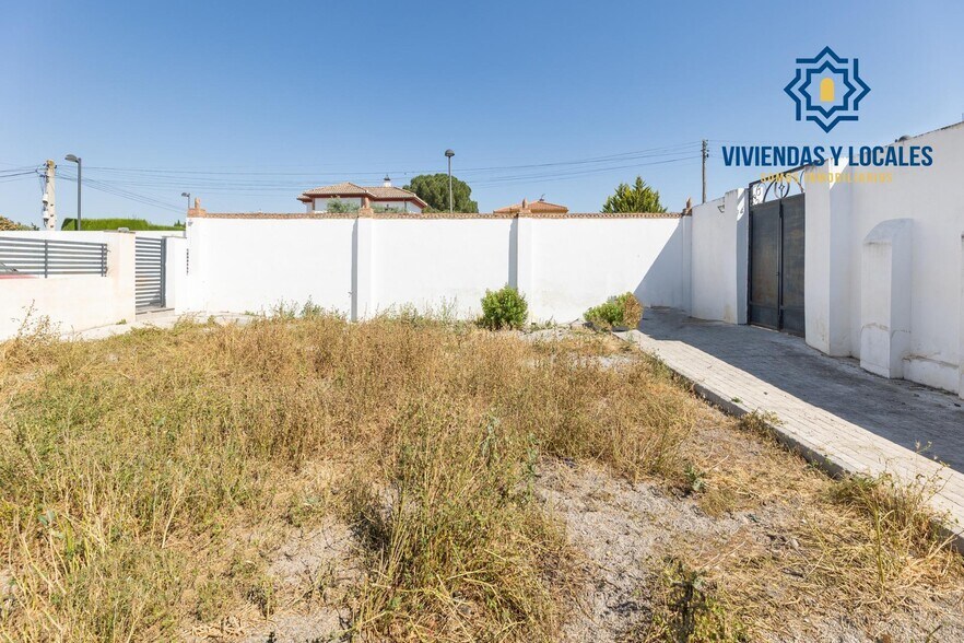 Terreno en Cúllar Vega, Granada en venta - Foto del edificio - Imagen 3 de 16