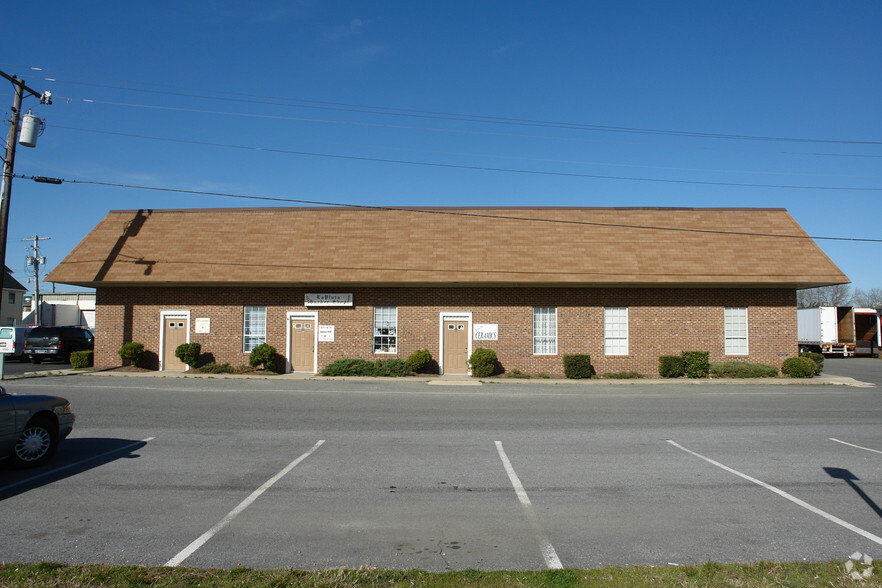 11 N Maple Ave, La Plata, MD en alquiler - Foto del edificio - Imagen 1 de 1