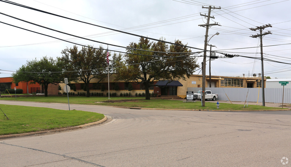 8303 Sovereign Row, Dallas, TX en alquiler - Foto del edificio - Imagen 1 de 8