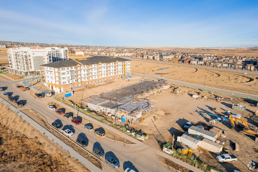 80 Sage Hill Rd NW, Calgary, AB en alquiler - Foto del edificio - Imagen 2 de 3