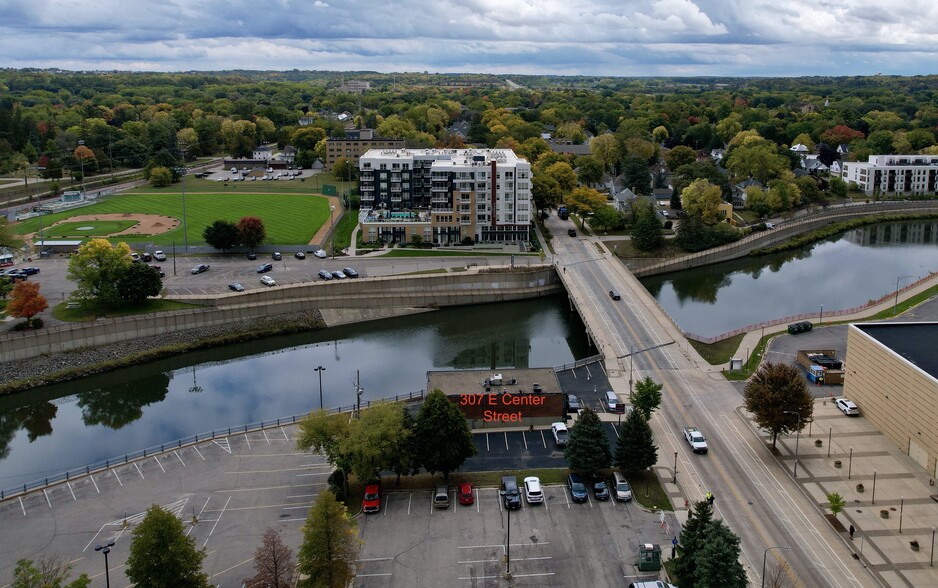 307 E Center St, Rochester, MN en venta - Foto del edificio - Imagen 2 de 8