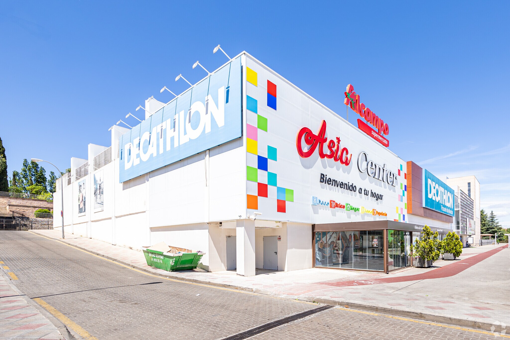 Local en Pozuelo de Alarcón, Madrid en alquiler Foto principal- Imagen 1 de 8