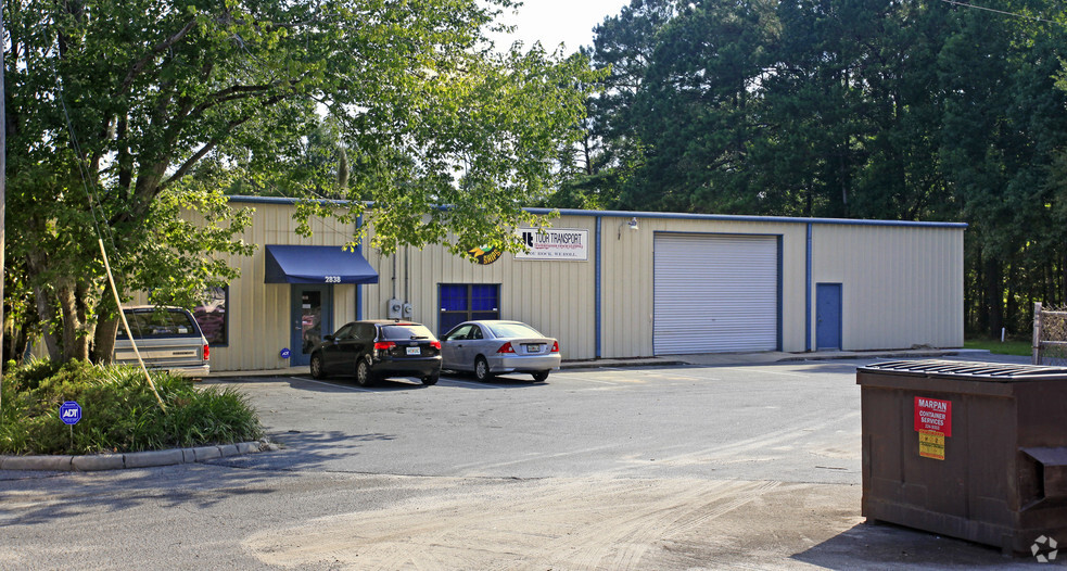 2838 Industrial Plaza Dr, Tallahassee, FL en alquiler - Foto principal - Imagen 1 de 2