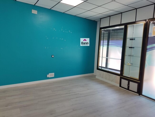 Más detalles de Calle Antonio Barroso Castillo, 6, Córdoba - Local en alquiler