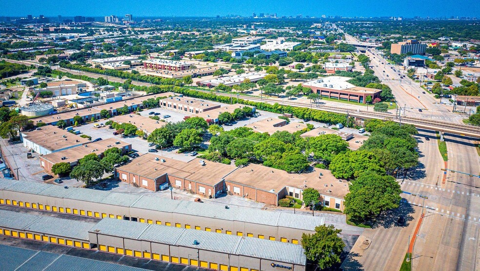 50-1100 Business Pky, Richardson, TX en alquiler - Foto del edificio - Imagen 3 de 12