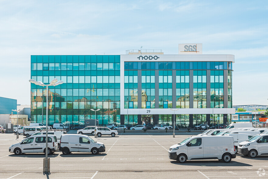 Oficinas en Madrid, MAD en alquiler - Foto del edificio - Imagen 3 de 3