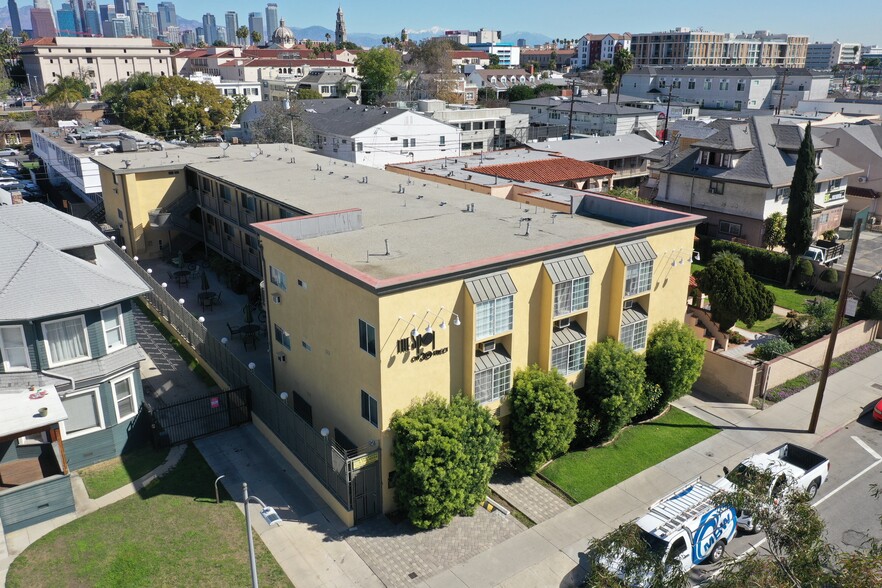 721 W 30th St, Los Angeles, CA en venta - Foto del edificio - Imagen 3 de 16