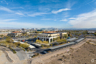 7450 Arroyo Crossing Pky, Las Vegas, NV - VISTA AÉREA  vista de mapa