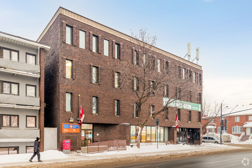 560 Boul Henri-Bourassa O, Montréal, QC en alquiler - Foto del edificio - Imagen 3 de 3