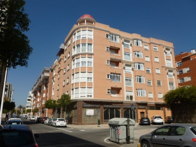 Carrer Baltasar Brotons García, 5, Elche, Alicante en alquiler - Foto del edificio - Imagen 2 de 26