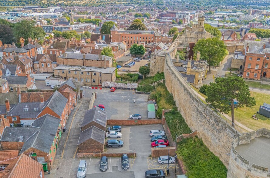 St. Pauls Ln, Lincoln en venta - Foto del edificio - Imagen 3 de 19
