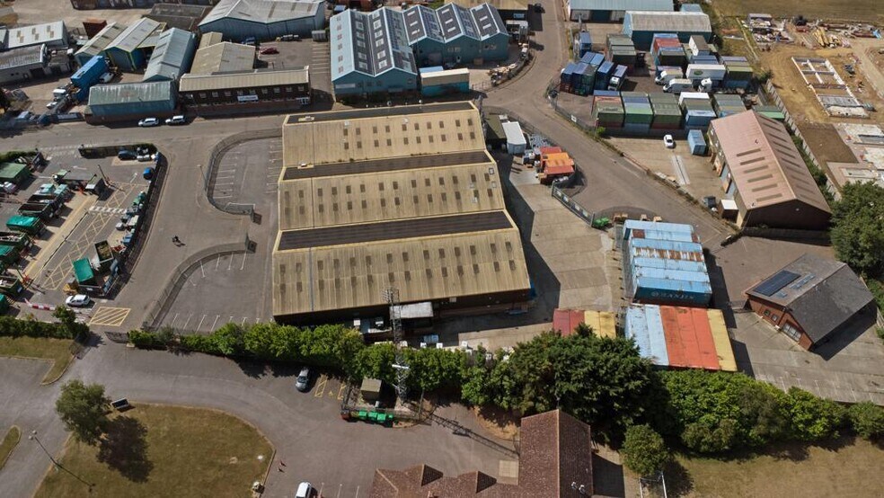 18-21 Springfield Rd, Burnham On Crouch en venta - Foto del edificio - Imagen 3 de 11