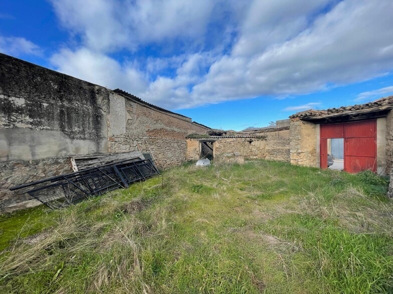 Terreno en Arroyo de la Luz, Cáceres en venta - Foto principal - Imagen 2 de 6