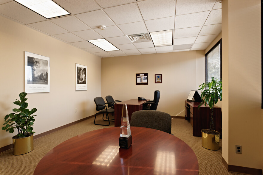 The Office Works® Instant Offices, Feasterville Trevose, PA en alquiler - Foto del interior - Imagen 3 de 9