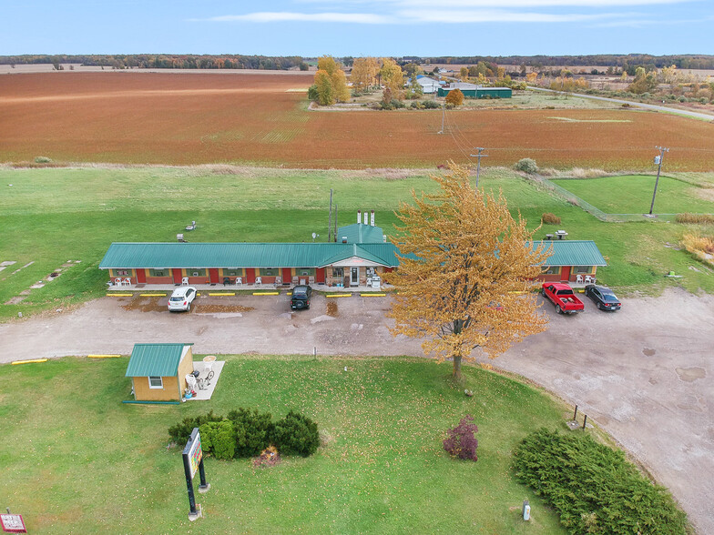 7550 S Van Dyke Rd, Marlette, MI en venta - Foto principal - Imagen 1 de 11