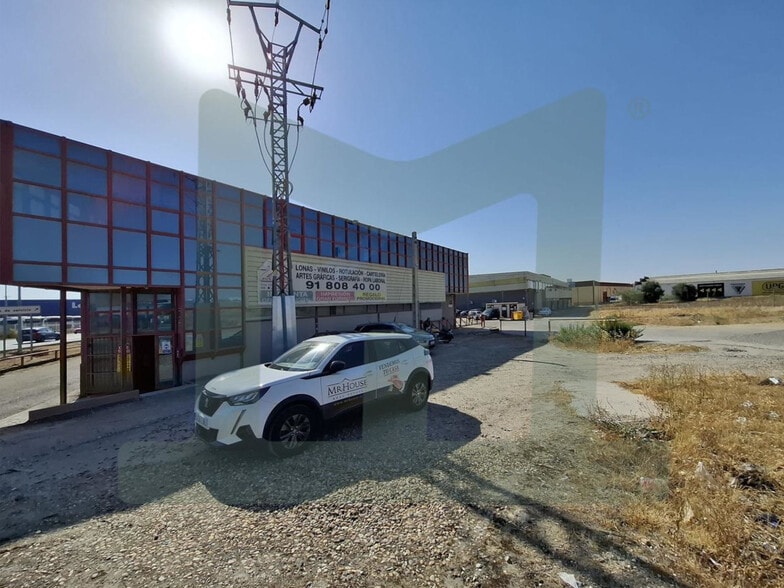 Nave en Valdemoro, Madrid en alquiler - Foto del edificio - Imagen 2 de 12