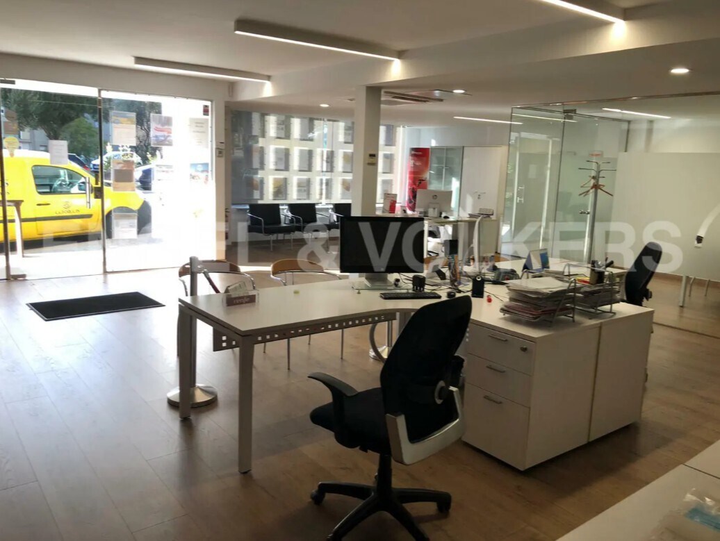 Local en Ripollet, Barcelona en venta Foto principal- Imagen 1 de 1