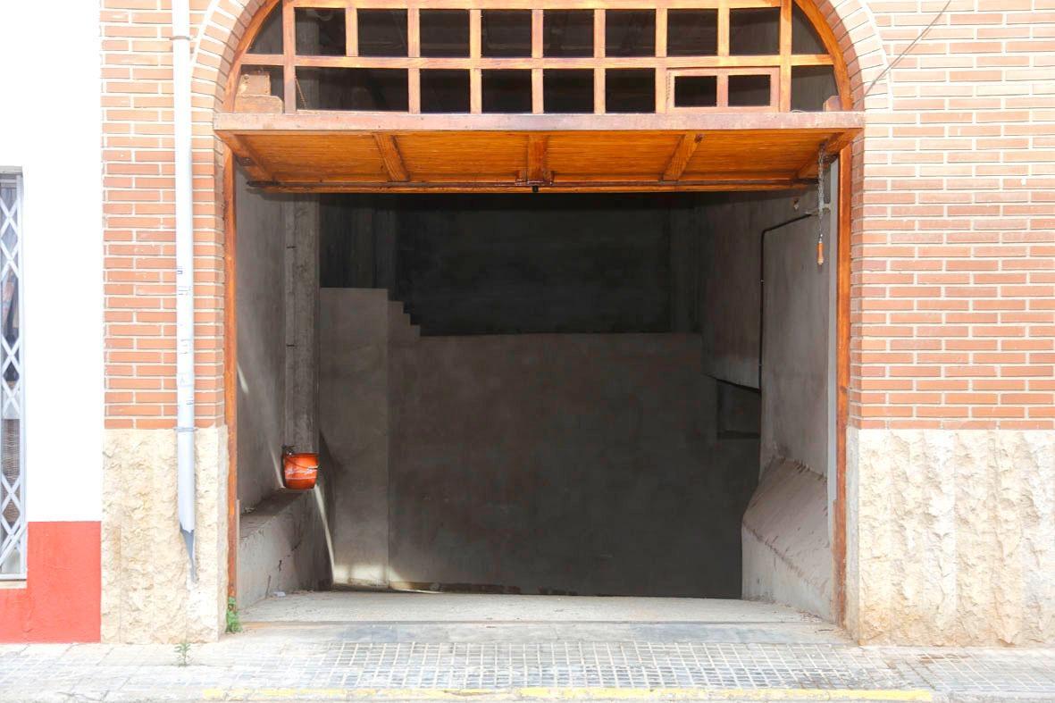 Alcanar, TAR 43569 - Unidad Loc - - Foto del interior - Image 2 of 14