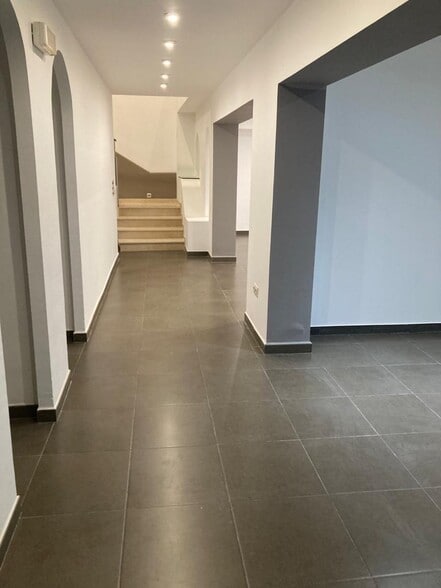 Local en Córdoba, Córdoba en alquiler - Foto del interior - Imagen 3 de 9