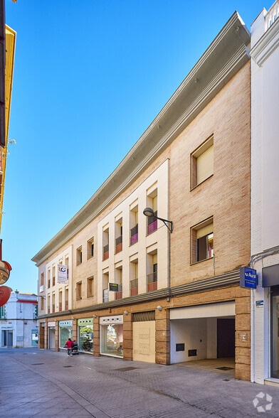Local en Dos Hermanas, Sevilla en venta - Foto del edificio - Imagen 3 de 3