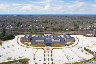 150 N Radnor Chester Rd, Radnor, PA - vista aérea  vista de mapa - Image1