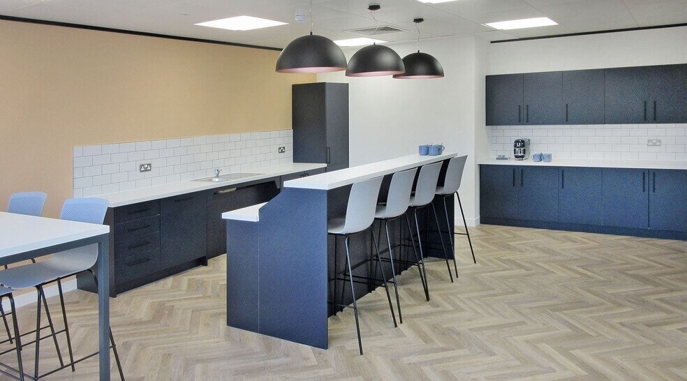 Waltham Rd, Maidenhead en alquiler - Foto del edificio - Imagen 2 de 24