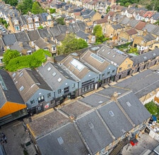 1-4 Hatherley Mews, London en alquiler Foto del edificio- Imagen 2 de 6
