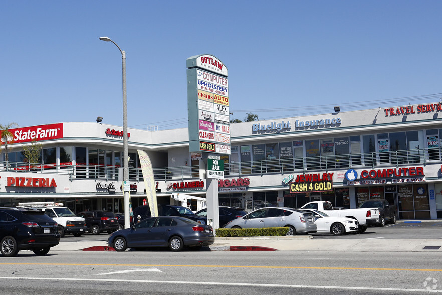 19307-19327 Ventura Blvd, Tarzana, CA en alquiler - Foto del edificio - Imagen 3 de 25