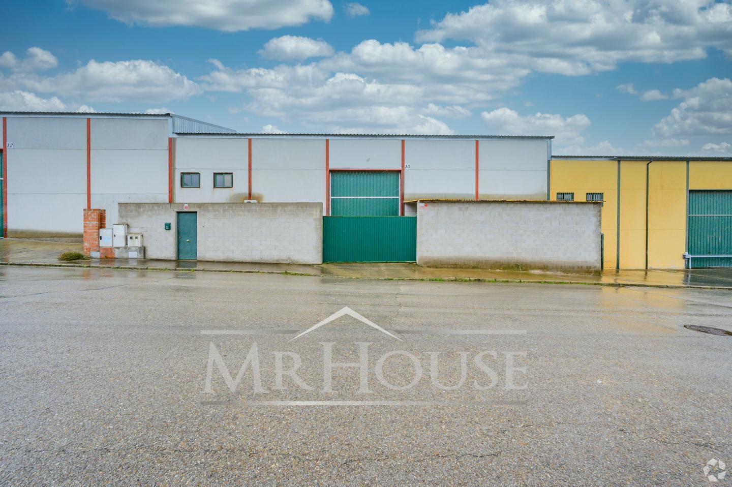 Nave en Chozas de Canales, Toledo en venta Foto principal- Imagen 1 de 1