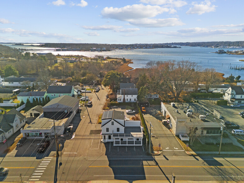 44 Williams Ave, Mystic, CT en venta - Vista aérea - Imagen 1 de 89