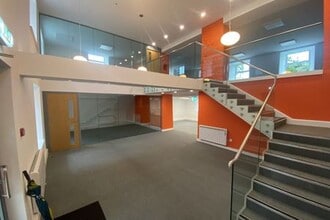 2-4 Lefebvre St, Guernsey en alquiler Foto del interior- Imagen 1 de 5